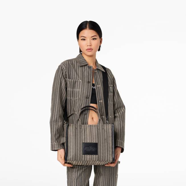 dk Marc Jacobs monogram medium mulepose beige multi 402Z85