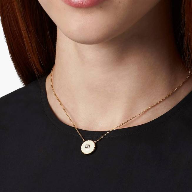 dk Marc Jacobs medaljonvedhænget creme/guld 402Z419